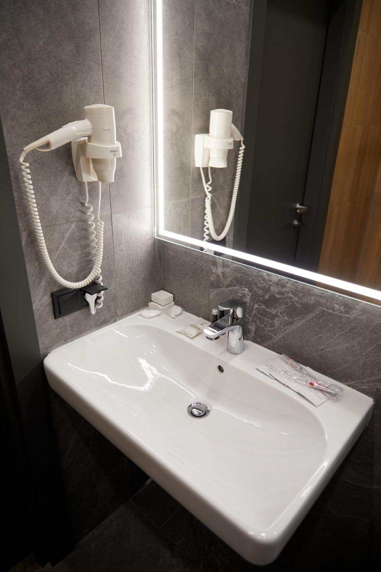 Hotel Fregat Kiev Dış mekan fotoğraf